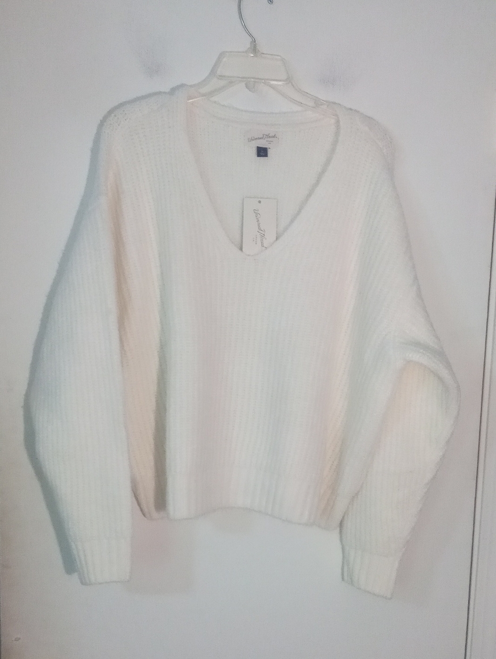 * Universal Thread Cuddly Cream Sweater XL NWT Eyelash